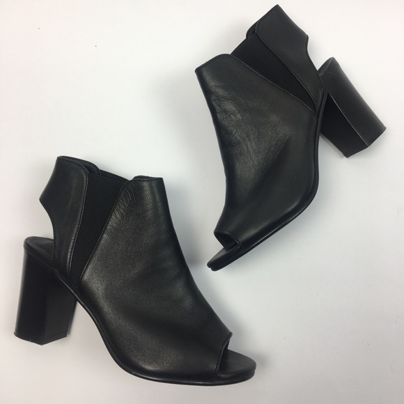 Steve Madden Shoes - Steve Madden Nobel peep toe black leather booties